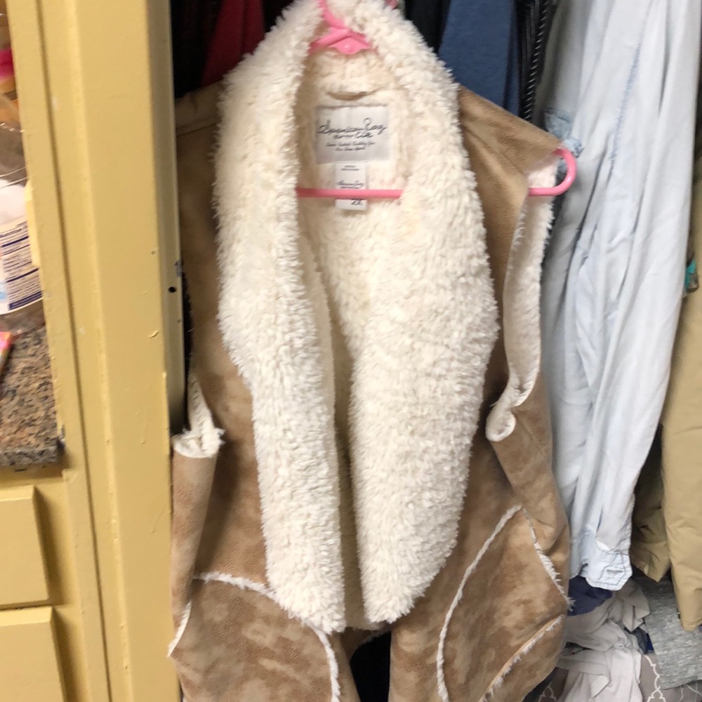 Fur vest
